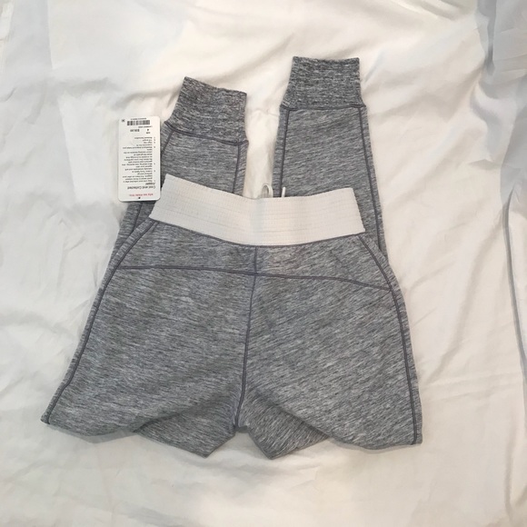 Lululemon cool and collected jogger new - Picture 3 of 7